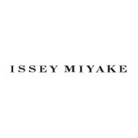 Issey Miyake http://es.osmoz.com/Public/Files/brand/20392a05.jpg